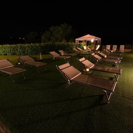 Agriturismo Il Sasso Анґ'ярі Екстер'єр фото