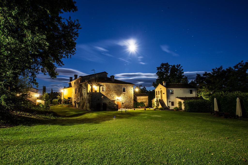 Agriturismo Il Sasso Анґ'ярі Екстер'єр фото