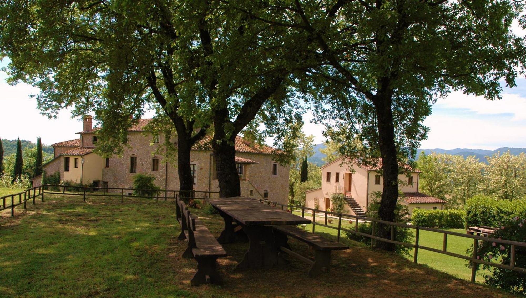 Agriturismo Il Sasso Анґ'ярі Екстер'єр фото