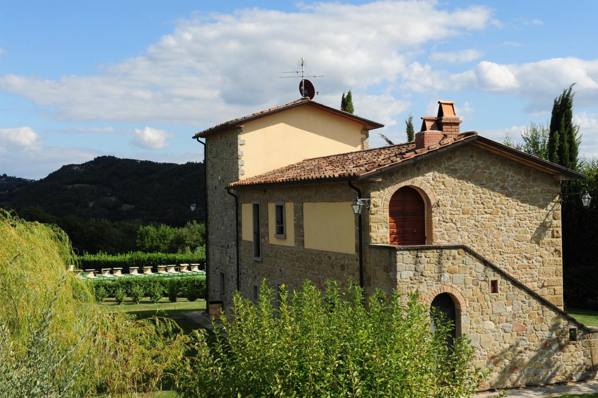 Agriturismo Il Sasso Анґ'ярі Екстер'єр фото