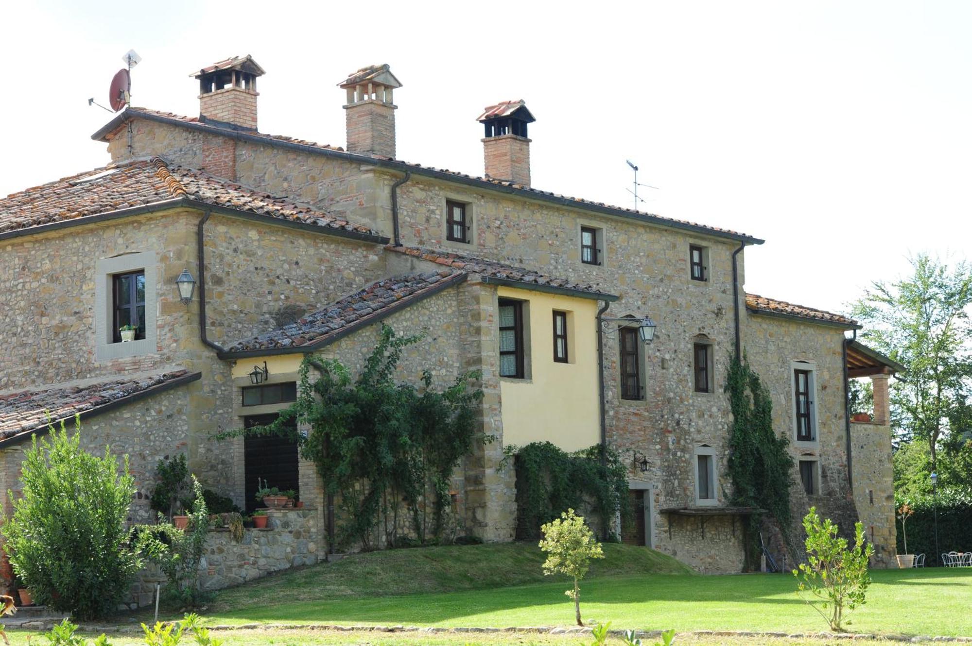 Agriturismo Il Sasso Анґ'ярі Екстер'єр фото