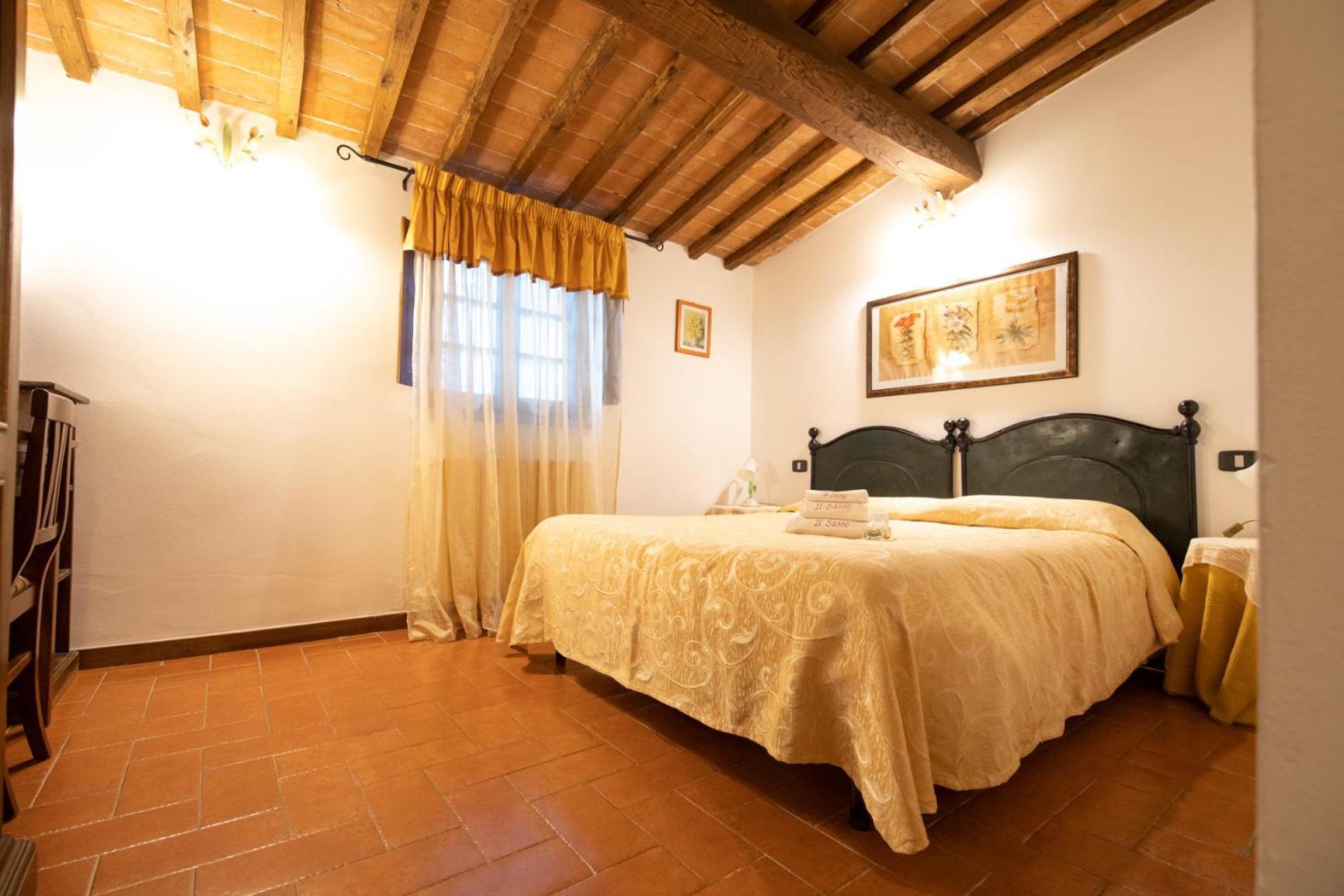 Agriturismo Il Sasso Анґ'ярі Екстер'єр фото