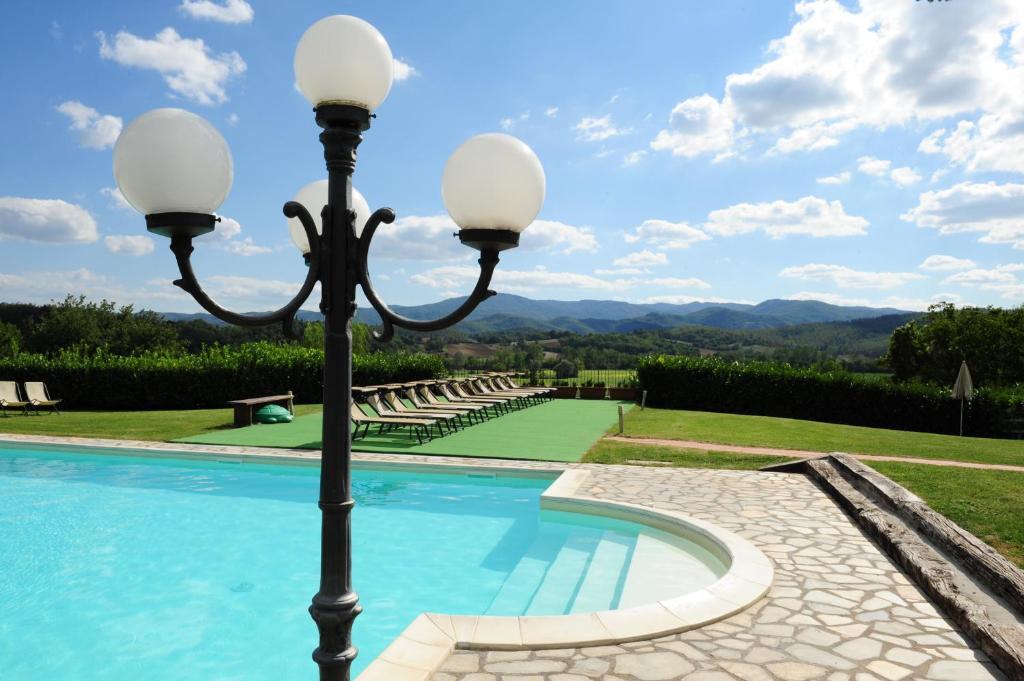 Agriturismo Il Sasso Анґ'ярі Екстер'єр фото