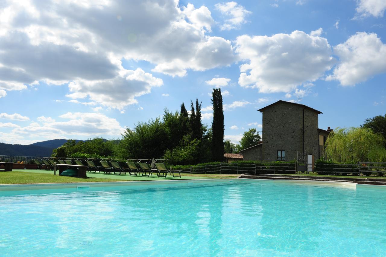 Agriturismo Il Sasso Анґ'ярі Екстер'єр фото